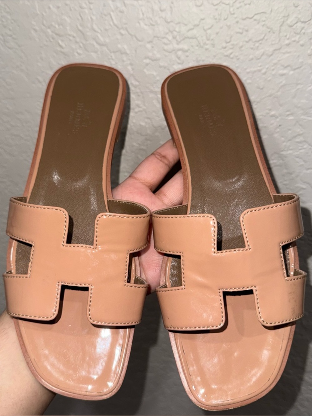 Hermes sandals size 37